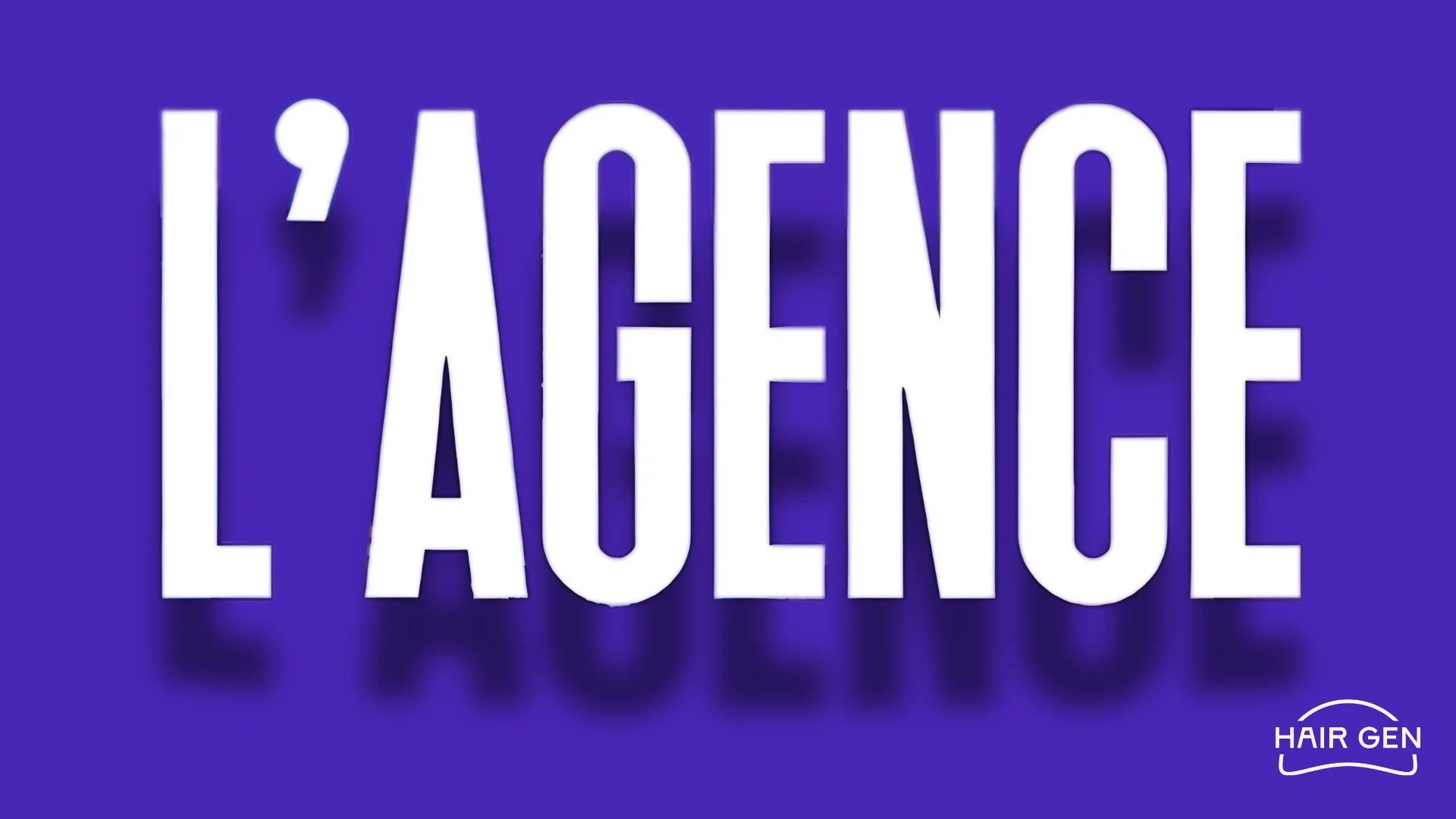 Le logo typographique blanc de l'émission l'AGENCE sur un fond violet uni.