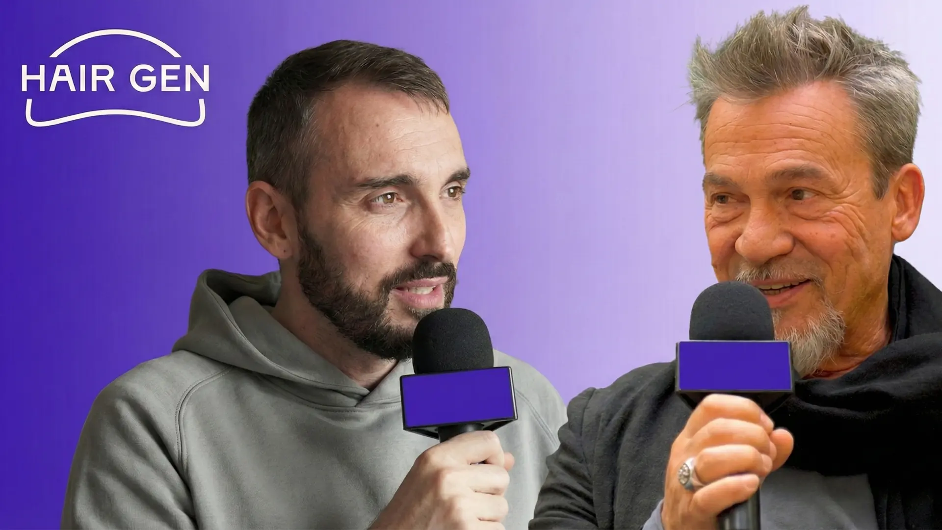 Le chanteur Florent Pagny et Christophe Willem, en entrevue sous le logo Hair Gen. Ces deux personnalités ont avoué avoir réalisé une greffe capillaire.